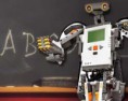 /album/proyectos-tecnologicos/robot-aula-jpg/
